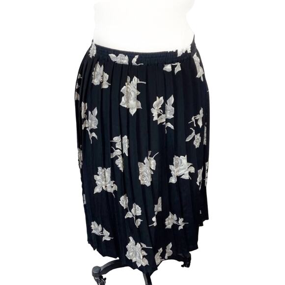 Alfred Dunner Skirt Rose Print Vintage Pleated Made in the USA Size 18 Black - Picture 1 of 11